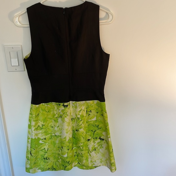 Beautiful Tibi Dress for spring size 2 - Picture 3 of 4